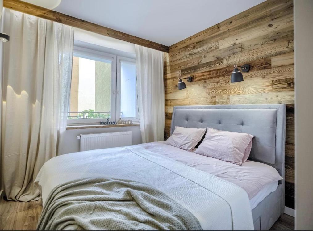 Апартаменты Niron Apartament Dabrowskiego 2 Пила Экстерьер фото