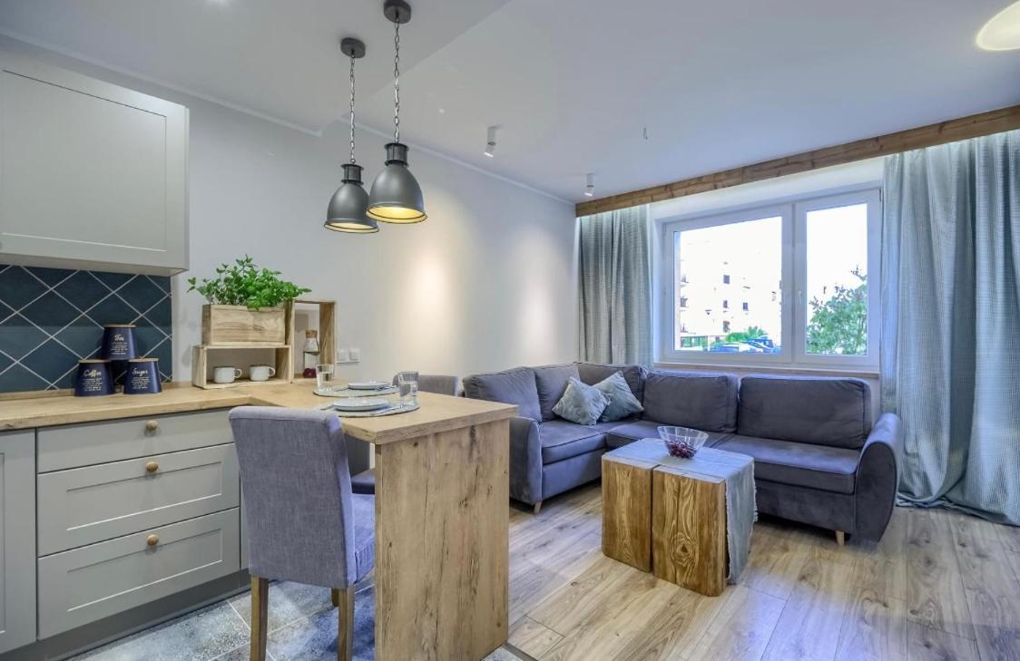 Апартаменты Niron Apartament Dabrowskiego 2 Пила Экстерьер фото